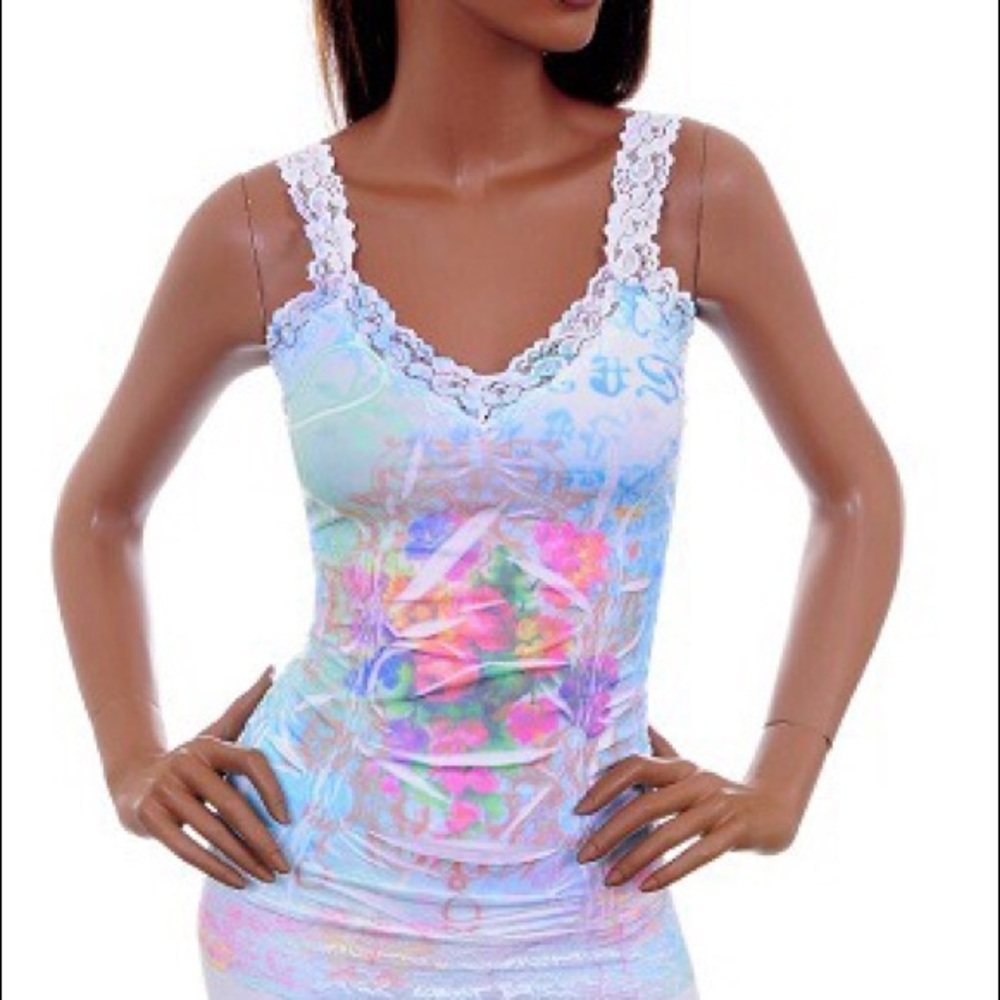 Stretchy top, brand new